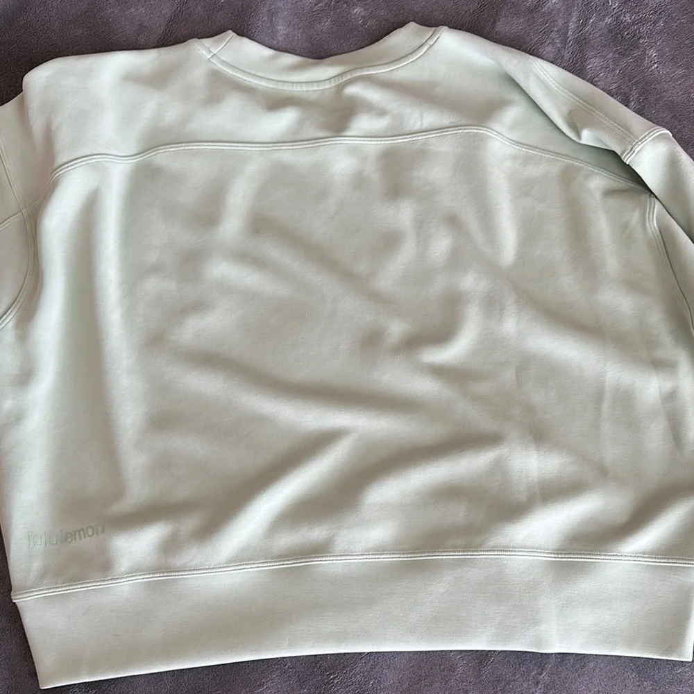 Lululemon Softstreme Crewneck Sweatshirt - Picture 4 of 4